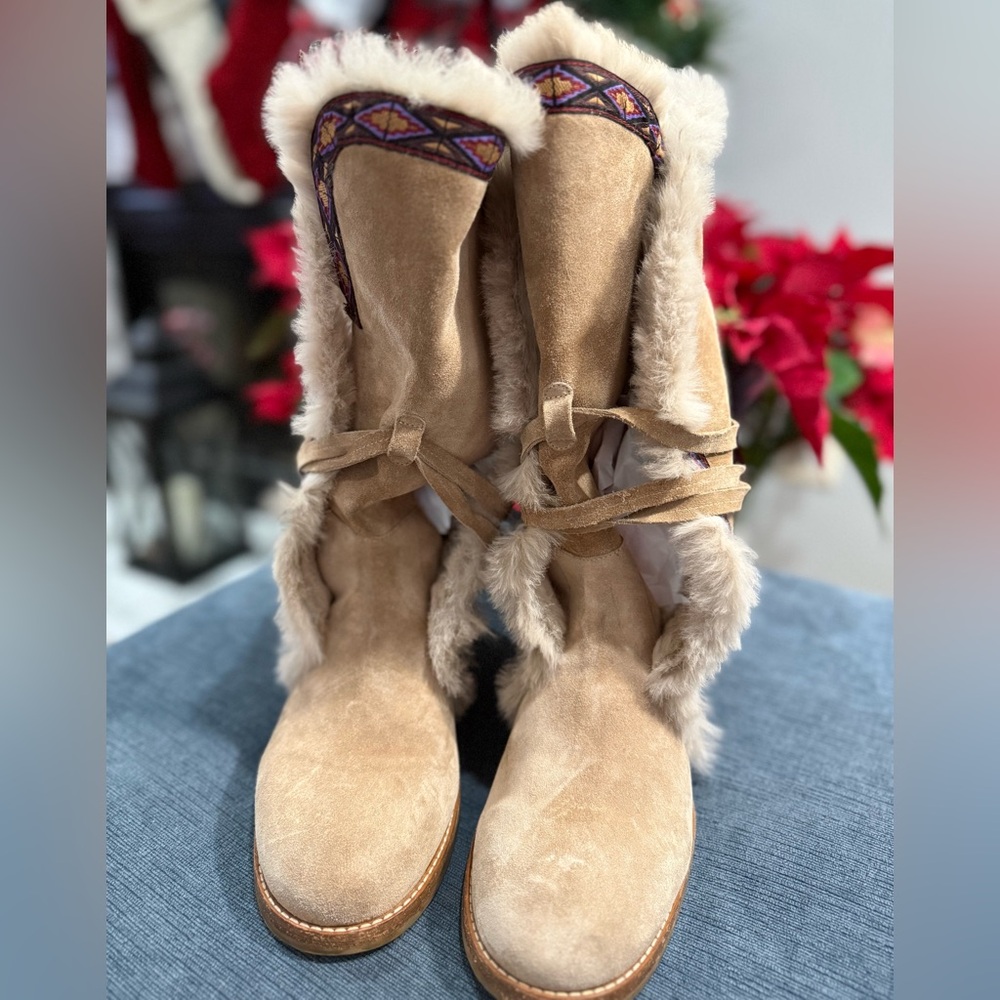 Jimmy Choo Beige Fur-Trimmed Winter Boots SZ 39 136Weekend Boot